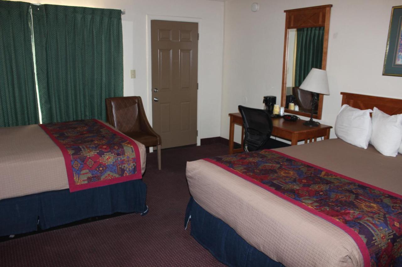 Dixie Palm Motel St. George Esterno foto