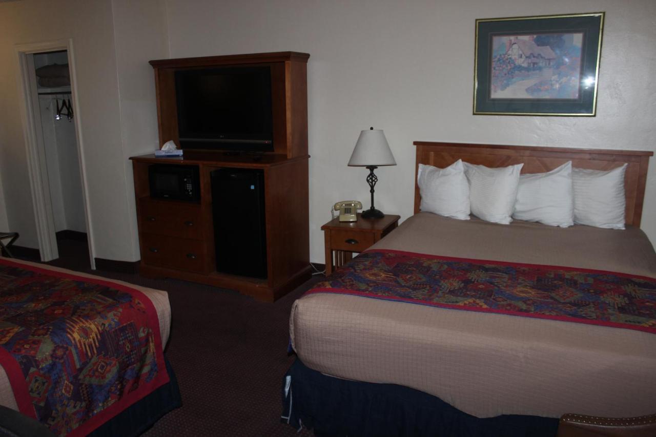 Dixie Palm Motel St. George Esterno foto